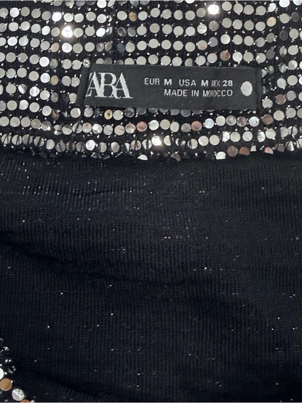 Zara Silver Sequin Pencil Skirt Black Lace Trim Size Medium - Picture 4 of 4